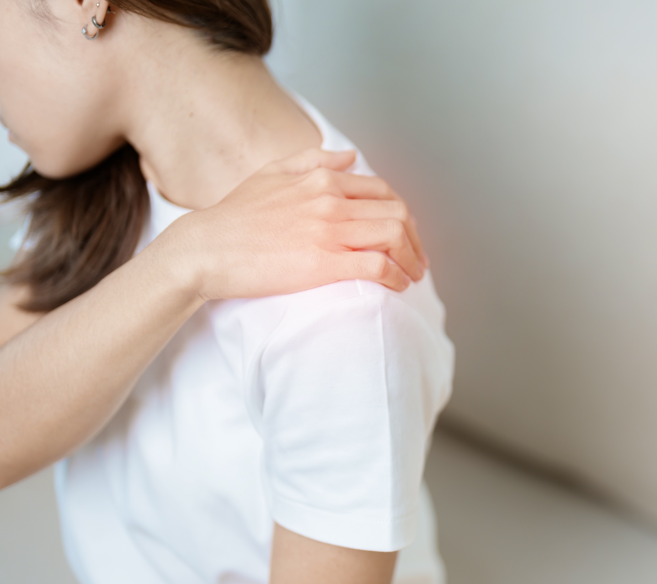 Cervicobrachialgia — pain radiating into the arm or shoulder